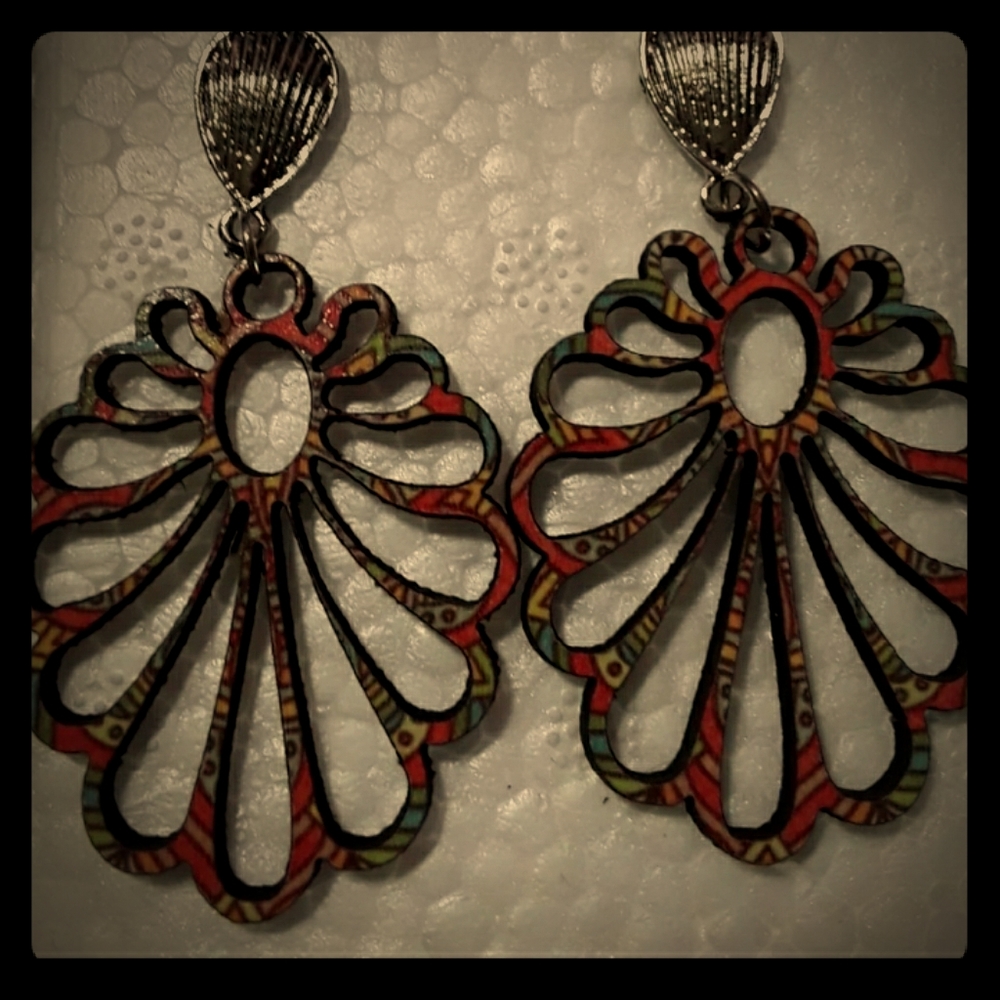 💜WOODEN EARRINGS NWOT
